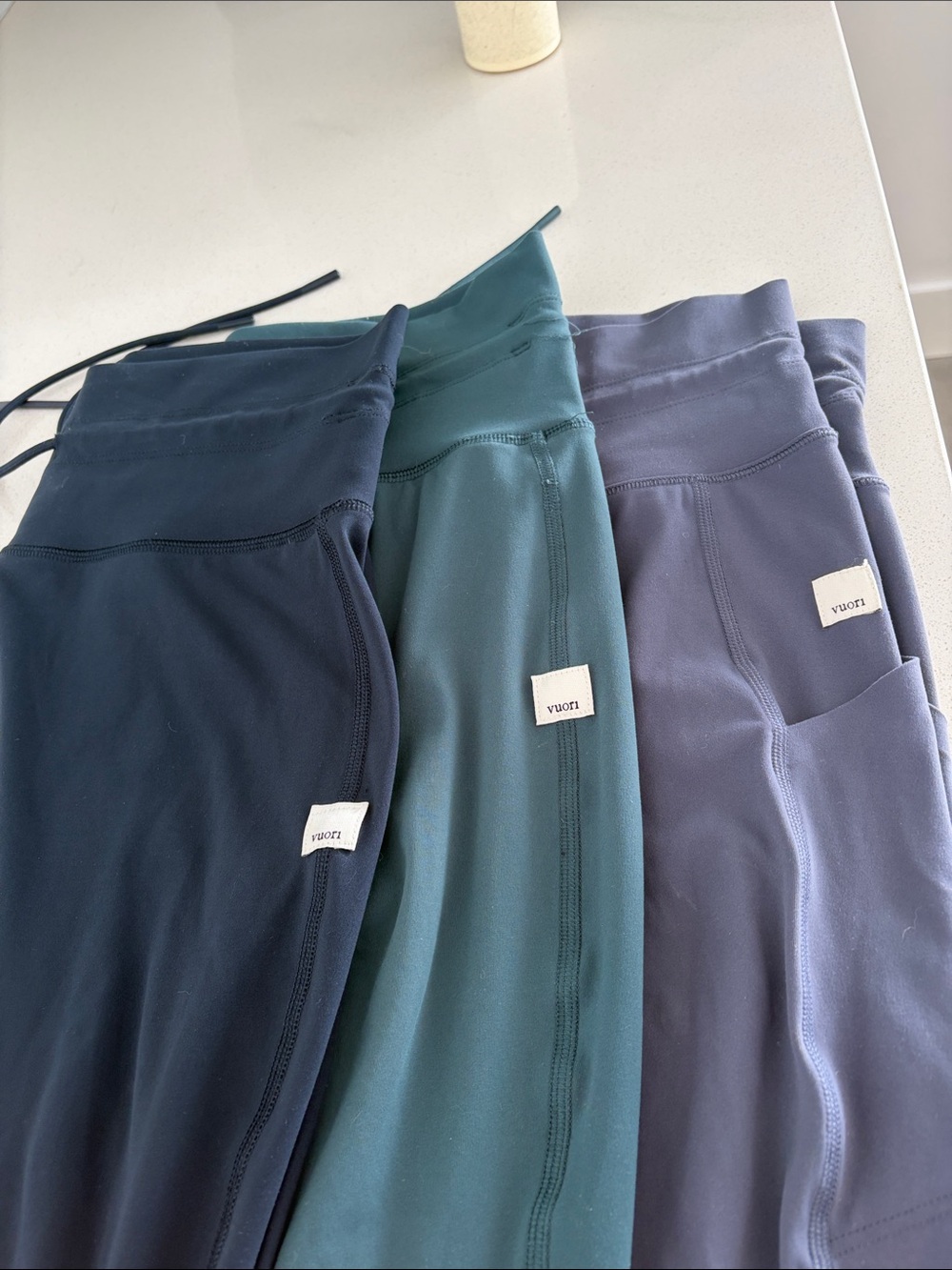 Vuori Daily Leggings size L